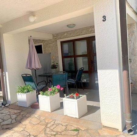 Lovely Apartment In The Groundfloor Ζαντάρ Εξωτερικό φωτογραφία