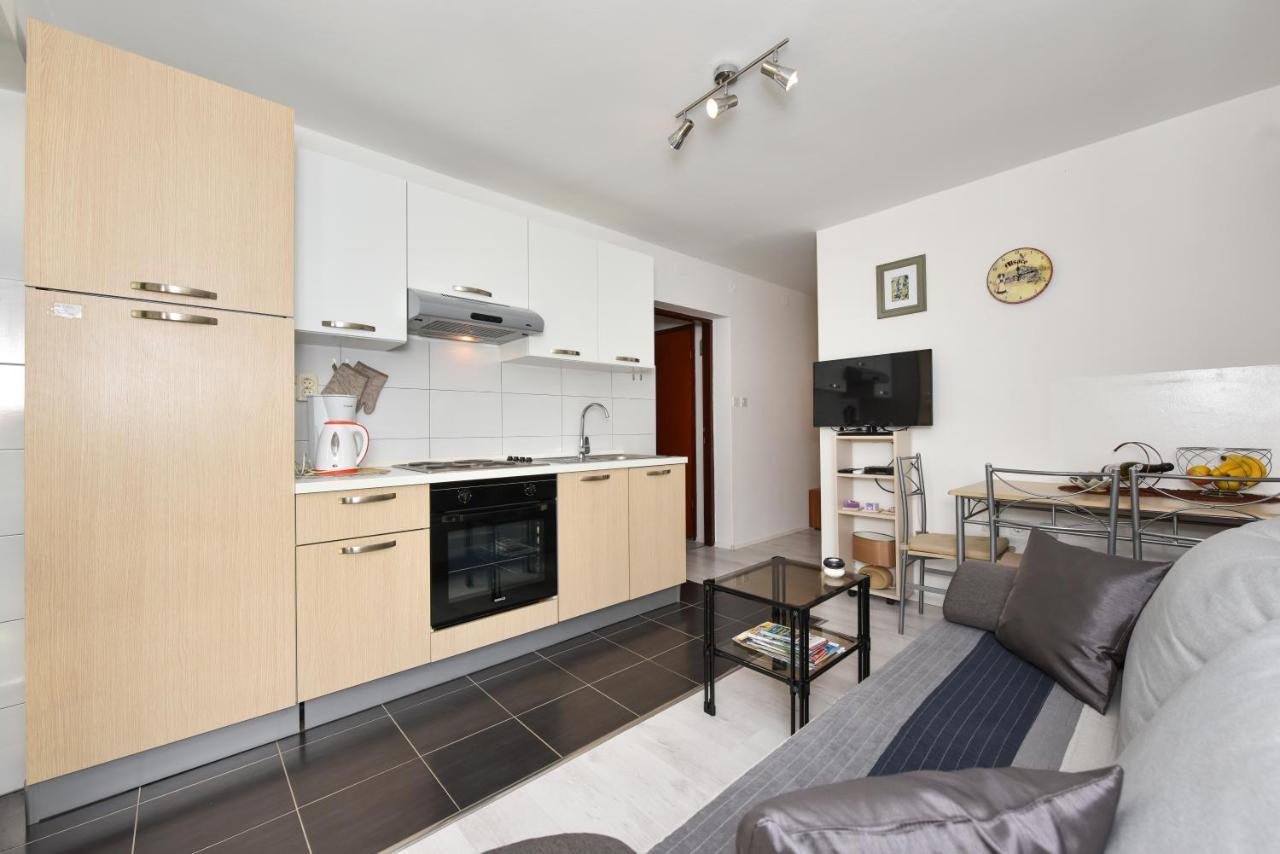 Lovely Apartment In The Groundfloor Ζαντάρ Εξωτερικό φωτογραφία