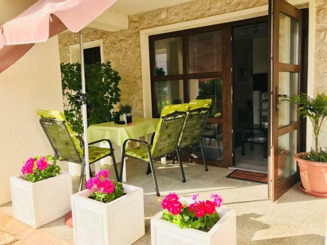 Lovely Apartment In The Groundfloor Ζαντάρ Εξωτερικό φωτογραφία